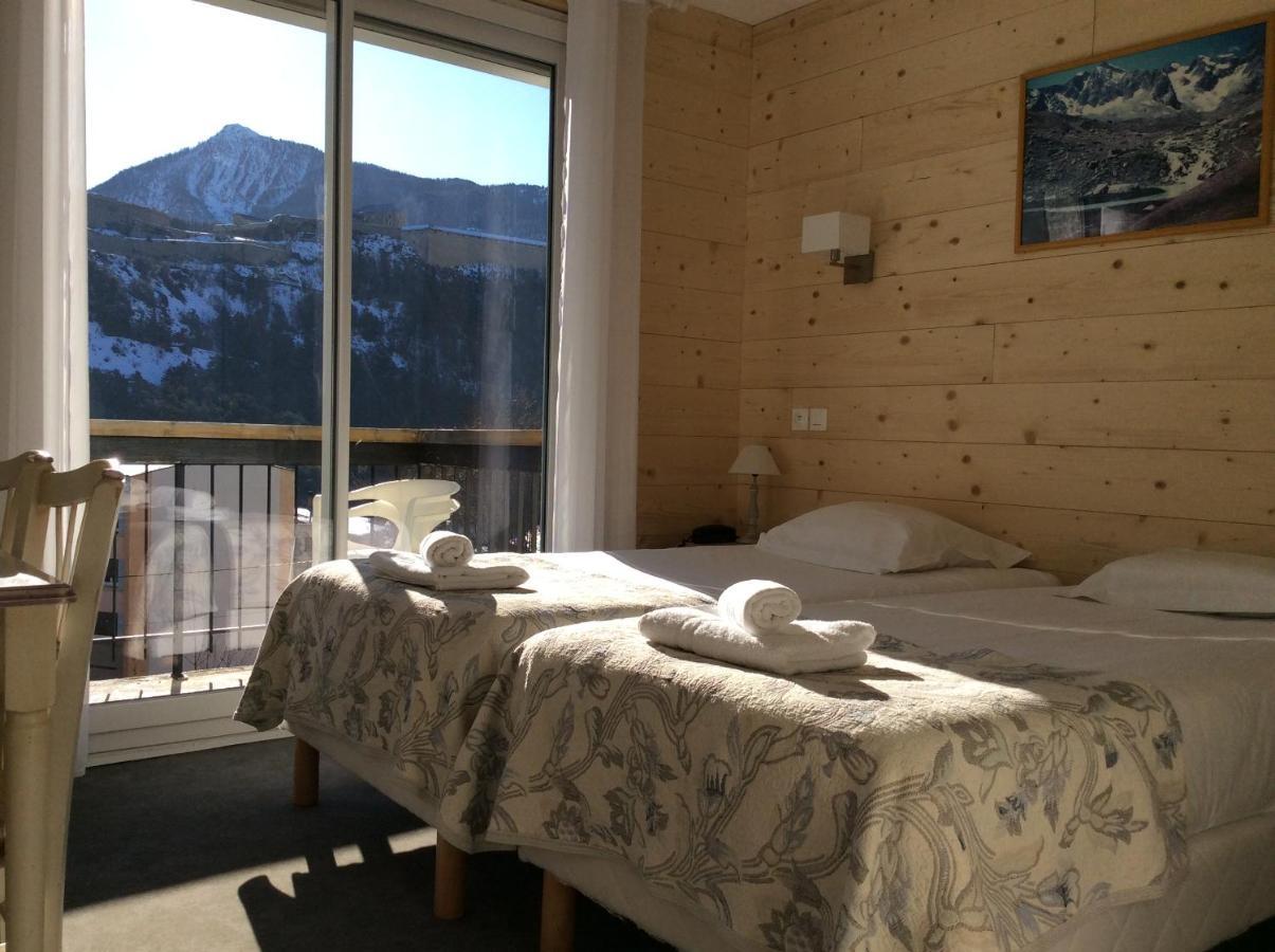Cristol Hotel 2*